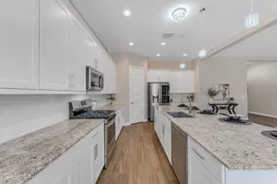 18916 W Laurel Ln, Surprise, AZ 85388 - Photo 16