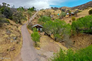 123 Star Ave, Bisbee, AZ 85603 - Photo 1