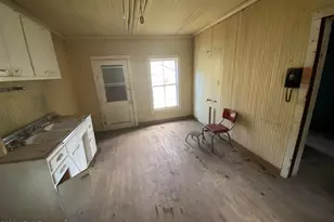 123 Star Ave, Bisbee, AZ 85603 - Photo 12