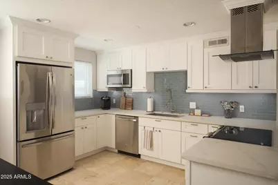 4118 E Calle Redonda, Phoenix, AZ 85018 - Photo 1