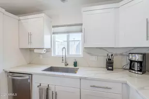 4402 E Montecito Ave, Phoenix, AZ 85018 - Photo 10