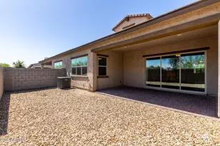14045 W Desert Flower Dr, Goodyear, AZ 85395 - Photo 32