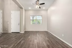 14045 W Desert Flower Dr, Goodyear, AZ 85395 - Photo 10