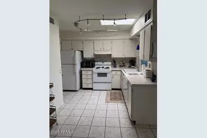 13822 N Silverbell Drive #15C, Sun City, AZ 85351 - Photo 14