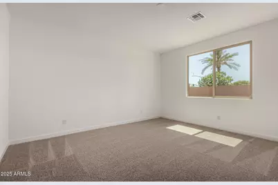 21348 N Belt Drive, Maricopa, AZ 85138 - Photo 10