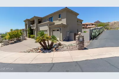 8614 N 17th Place, Phoenix, AZ 85020 - Photo 2