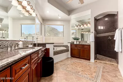 8614 N 17th Place, Phoenix, AZ 85020 - Photo 34