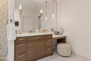 2 Biltmore Estate, Phoenix, AZ 85016 - Photo 32