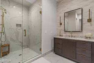 2 Biltmore Estate, Phoenix, AZ 85016 - Photo 38