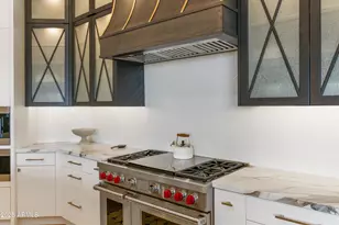 2 Biltmore Estate, Phoenix, AZ 85016 - Photo 22