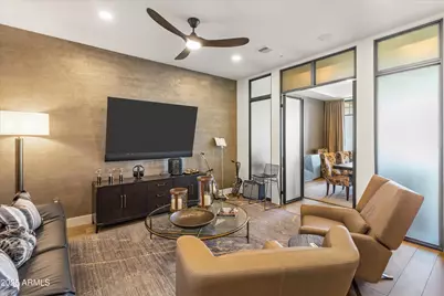 2 Biltmore Estate #313, Phoenix, AZ 85016 - Photo 32