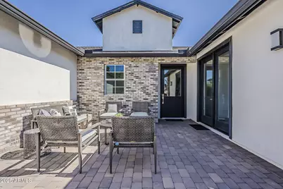 3834 E Clarendon Avenue, Phoenix, AZ 85018 - Photo 72