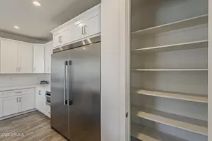 3834 E Clarendon Ave, Phoenix, AZ 85018 - Photo 22