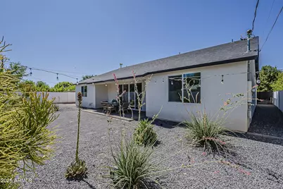 3834 E Clarendon Avenue, Phoenix, AZ 85018 - Photo 52