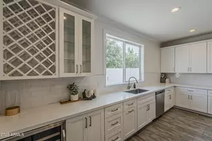 3834 E Clarendon Ave, Phoenix, AZ 85018 - Photo 16