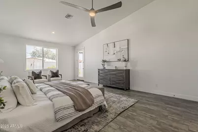 3834 E Clarendon Avenue, Phoenix, AZ 85018 - Photo 32