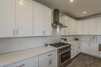 3834 E Clarendon Avenue, Phoenix, AZ 85018 - Photo 24