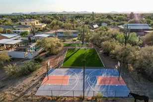 6520 E Peak View Rd, Cave Creek, AZ 85331 - Photo 40