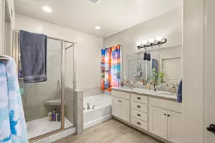 6647 E Big Spur Cir, Hereford, AZ 85615 - Photo 18