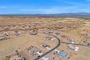 6647 E Big Spur Cir, Hereford, AZ 85615 - Photo 40