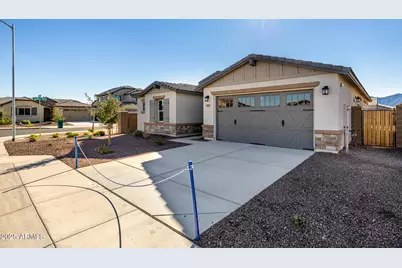 8552 N 175th Lane, Waddell, AZ 85355 - Photo 4