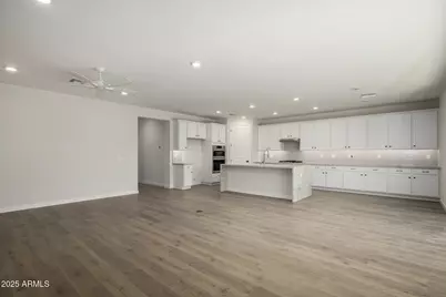 8552 N 175th Lane, Waddell, AZ 85355 - Photo 12