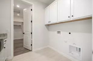 8552 N 175th Ln, Waddell, AZ 85355 - Photo 38