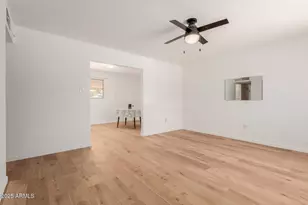 10012 N 16th Dr, Phoenix, AZ 85021 - Photo 8