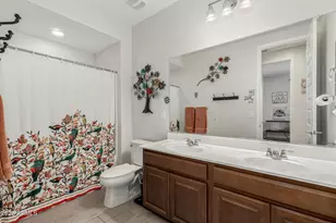 25915 W Tina Ln, Buckeye, AZ 85396 - Photo 32