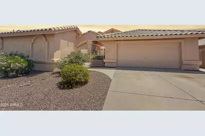 14235 W Shawnee Trail, Surprise, AZ 85374 - Photo 1