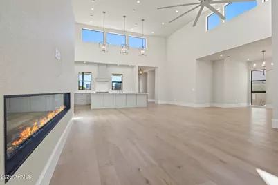 8503 S 9th Drive #17, Phoenix, AZ 85041 - Photo 22