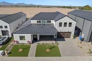 8503 S 9th Dr, Phoenix, AZ 85041 - Photo 4