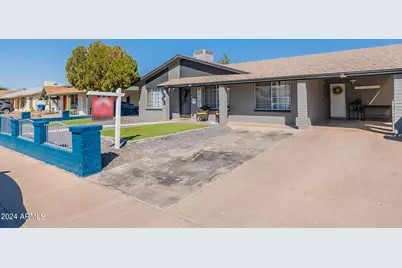 2022 W Aster Drive, Phoenix, AZ 85029 - Photo 4