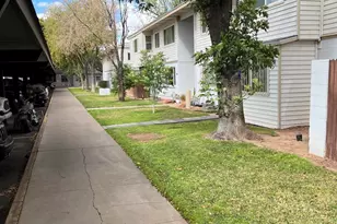 2530 W Berridge Ln, Phoenix, AZ 85017 - Photo 1