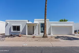 820 E Michelle, Phoenix, AZ 85022 - Photo 1
