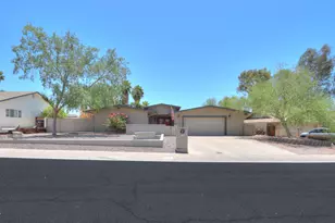 511 E Port Au Prince, Phoenix, AZ 85022 - Photo 1