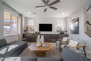 12233 W Caraveo Pl, Peoria, AZ 85383 - Photo 10