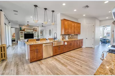 16645 W Papago Street, Goodyear, AZ 85338 - Photo 12
