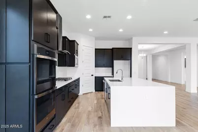 17807 W Pasadena Avenue, Litchfield Park, AZ 85340 - Photo 16