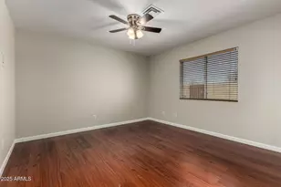 9002 W Caribbean Ln, Peoria, AZ 85381 - Photo 20