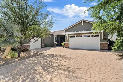 3123 E Cat Balue Drive, Phoenix, AZ 85050 - Photo 1