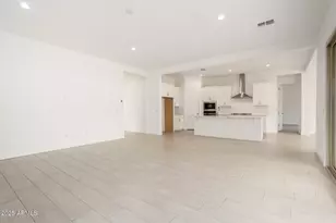 27611 N 176th Dr, Surprise, AZ 85387 - Photo 6