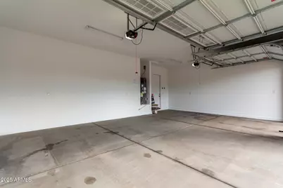 27611 N 176th Drive, Surprise, AZ 85387 - Photo 40