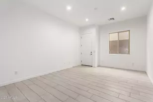 27611 N 176th Dr, Surprise, AZ 85387 - Photo 26