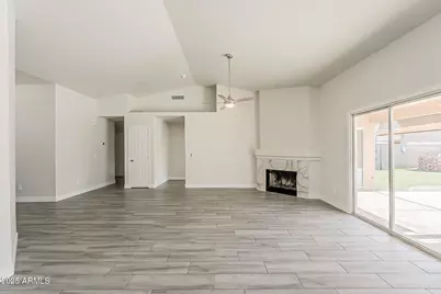 15360 N 87th Avenue, Peoria, AZ 85381 - Photo 4