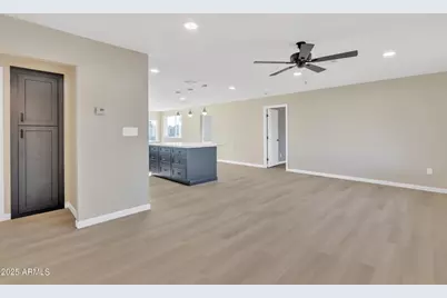 7607 N 42nd Lane, Phoenix, AZ 85051 - Photo 4