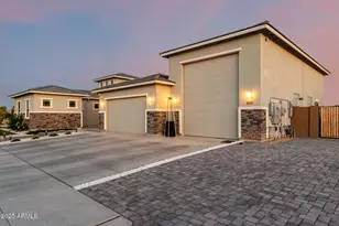 18139 W Oregon Ct, Litchfield Park, AZ 85340 - Photo 2