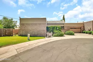 7037 N 11th, Phoenix, AZ 85021 - Photo 1