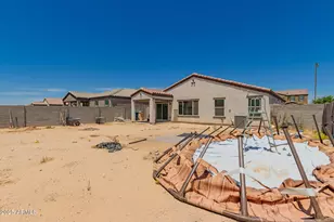 25539 W Gwen St, Buckeye, AZ 85326 - Photo 24