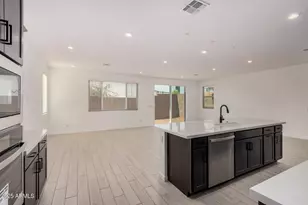 2482 W Rowel Rd, Phoenix, AZ 85085 - Photo 8